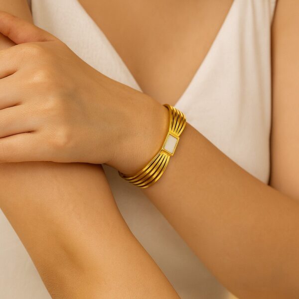 imported kada for women